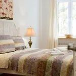 Royal Route Apartment For 10 People